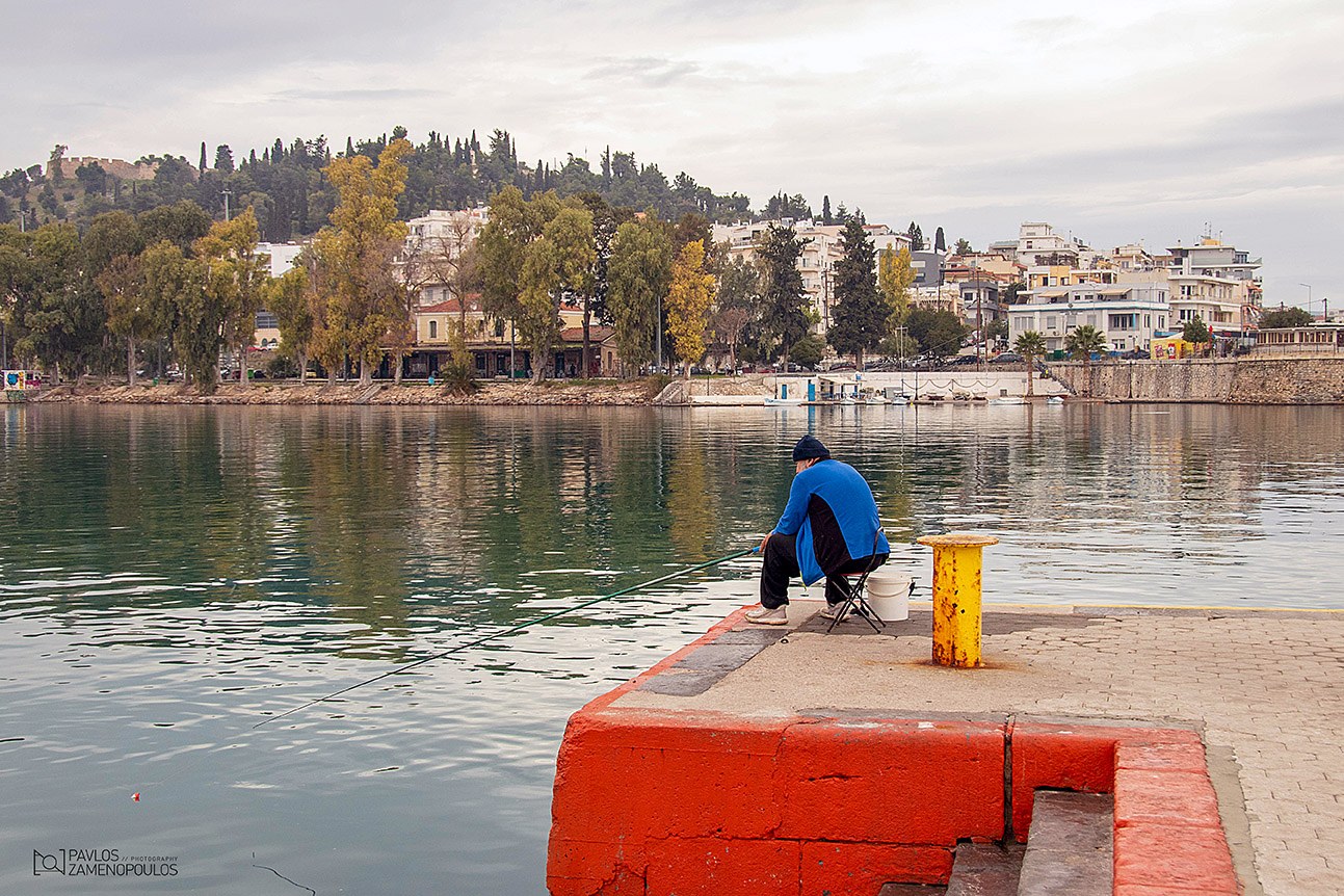 Αλλοι το λένε ψάρεμα. Εγώ το λέω ψυχοθεραπεία. Χαλκίδα